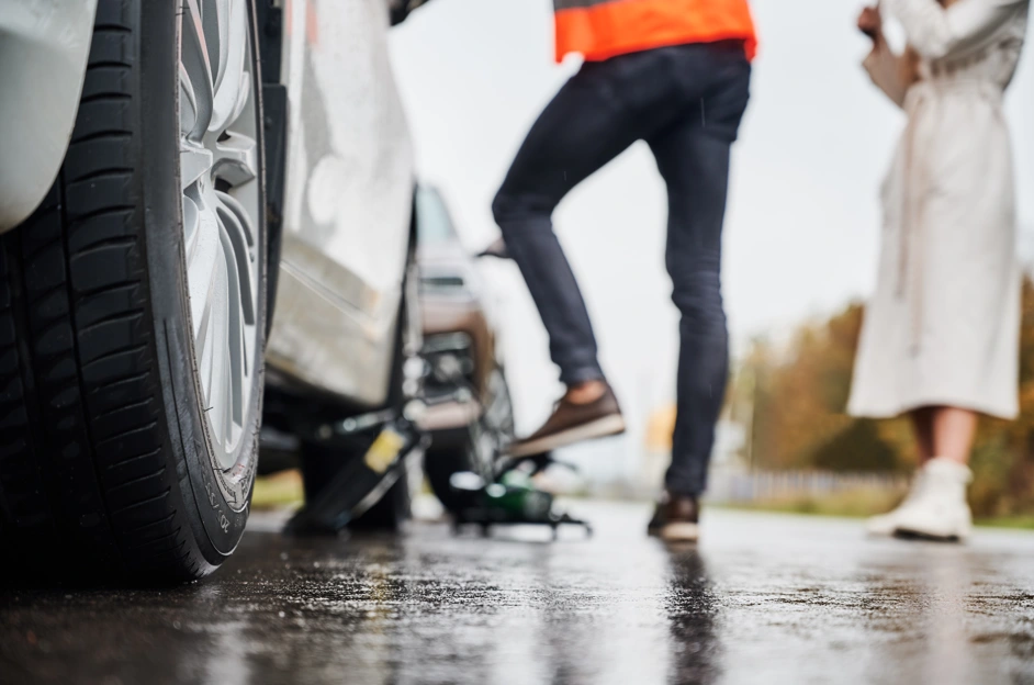 Flat Tire Change DIY or Roadside Assistance